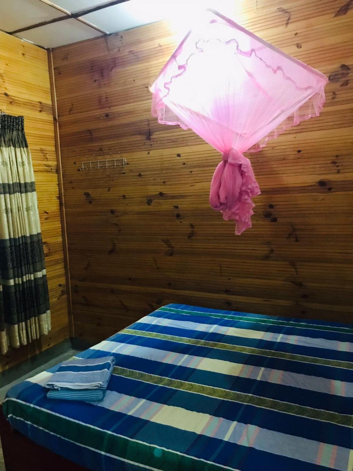 Walkers Hostel Trincomalee Exterior photo