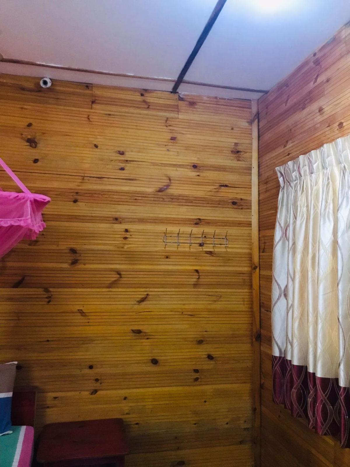 Walkers Hostel Trincomalee Exterior photo